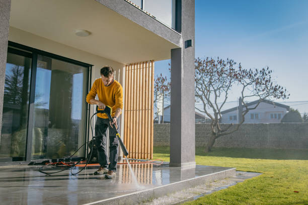 Best Pool Deck Cleaning  in Freeland, WA